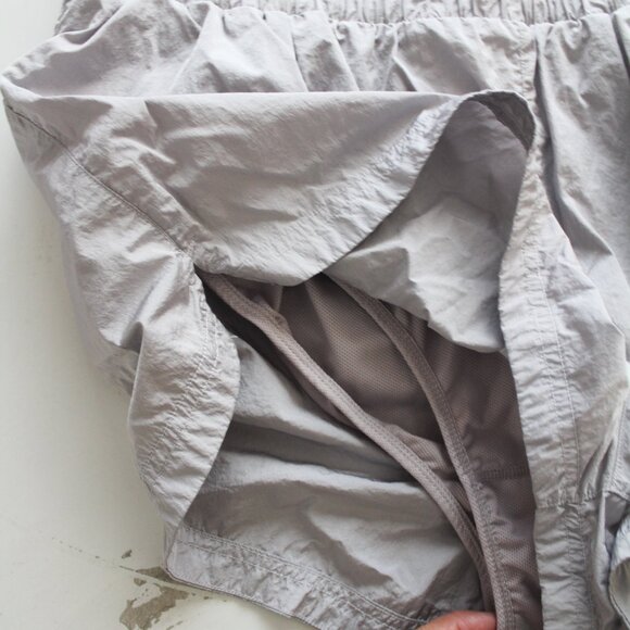 Anthropologie x Varley Running Shorts Size Large - With Flaw - Picture 2 of 8